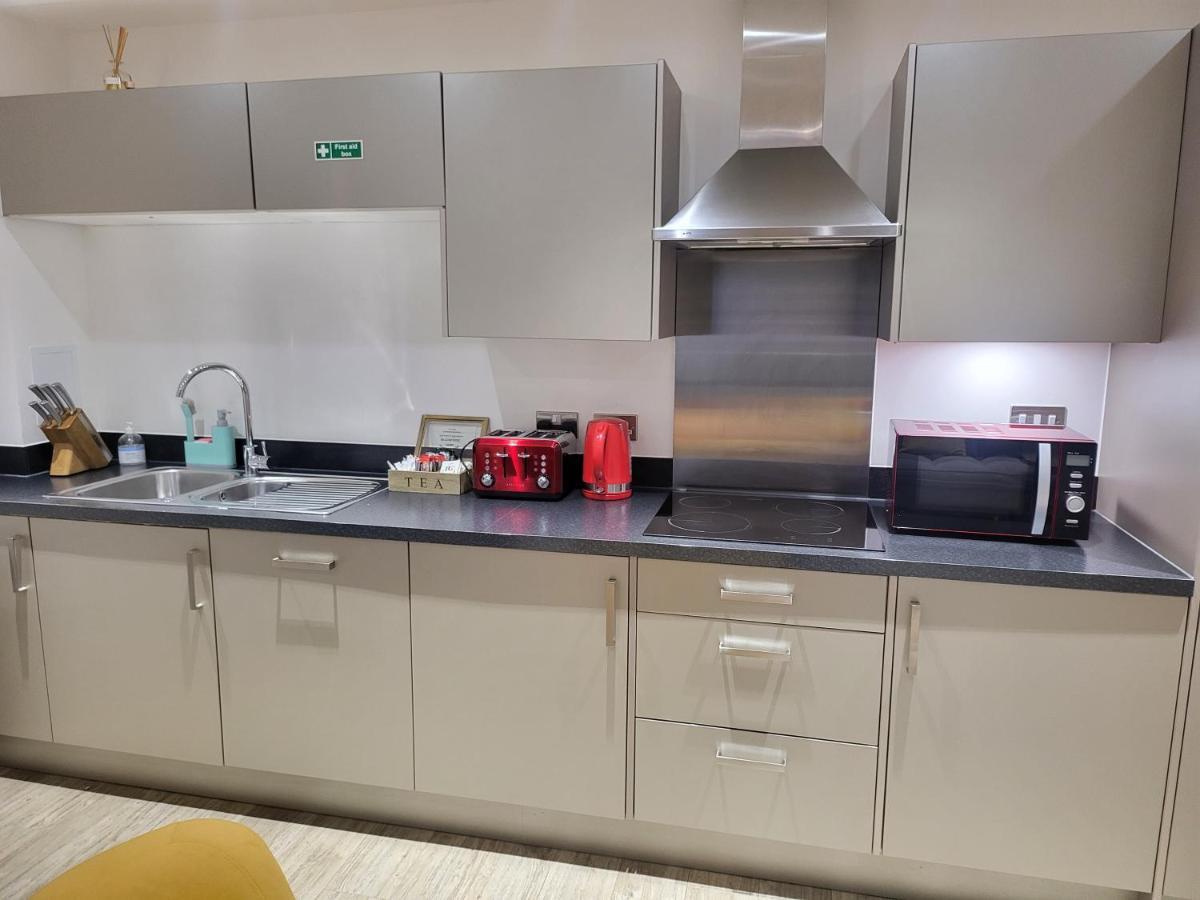Garland Apartment, Greenhithe 3 Дартфорд Екстериор снимка