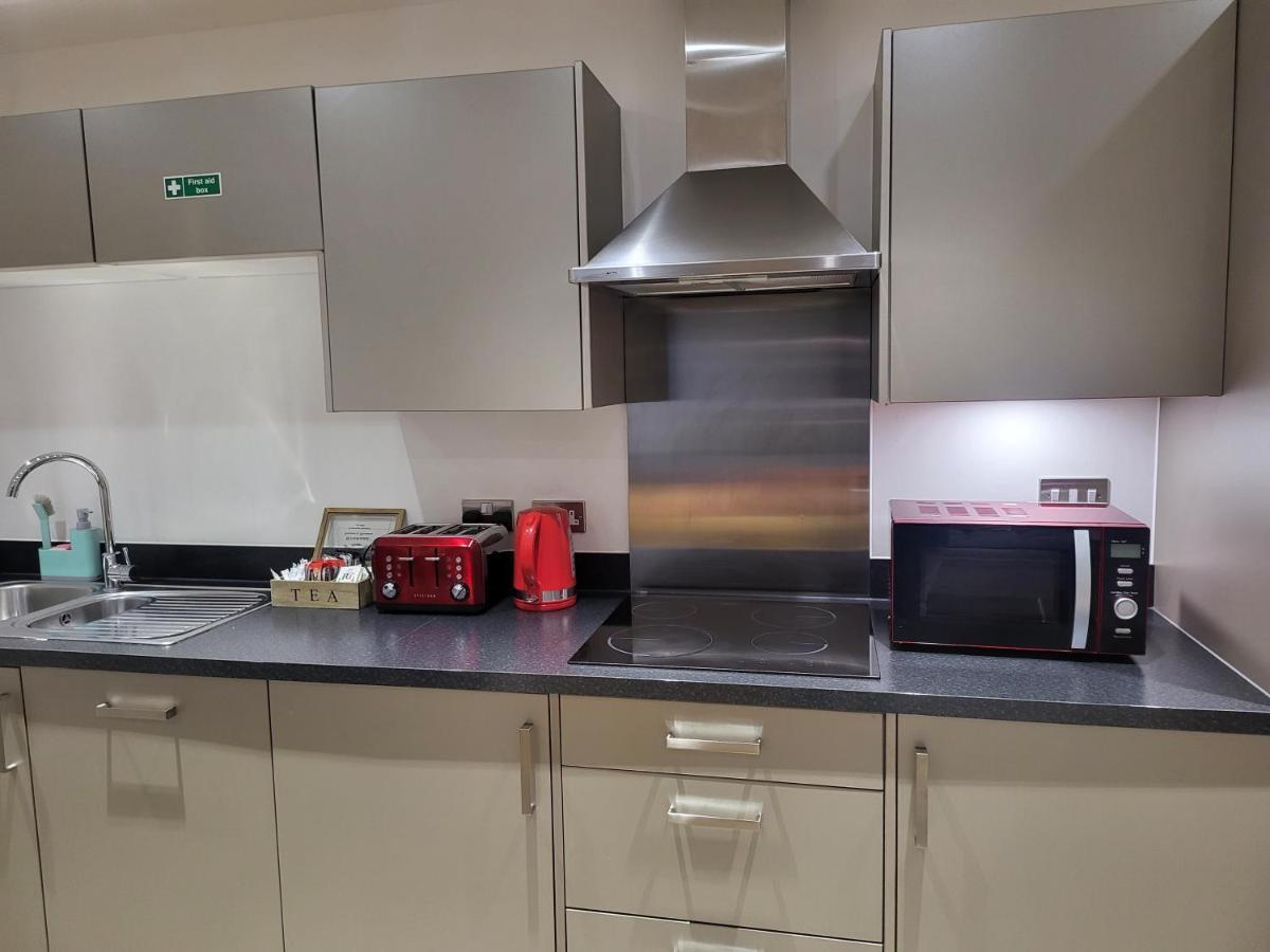 Garland Apartment, Greenhithe 3 Дартфорд Екстериор снимка